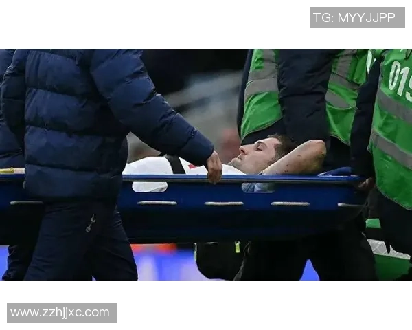 足球球星遭遇车祸事故伤情严重 球迷与媒体纷纷关注最新进展